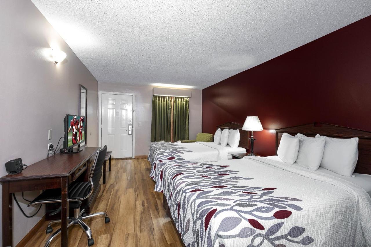 Red Roof Inn & Suites Wilson Exterior foto